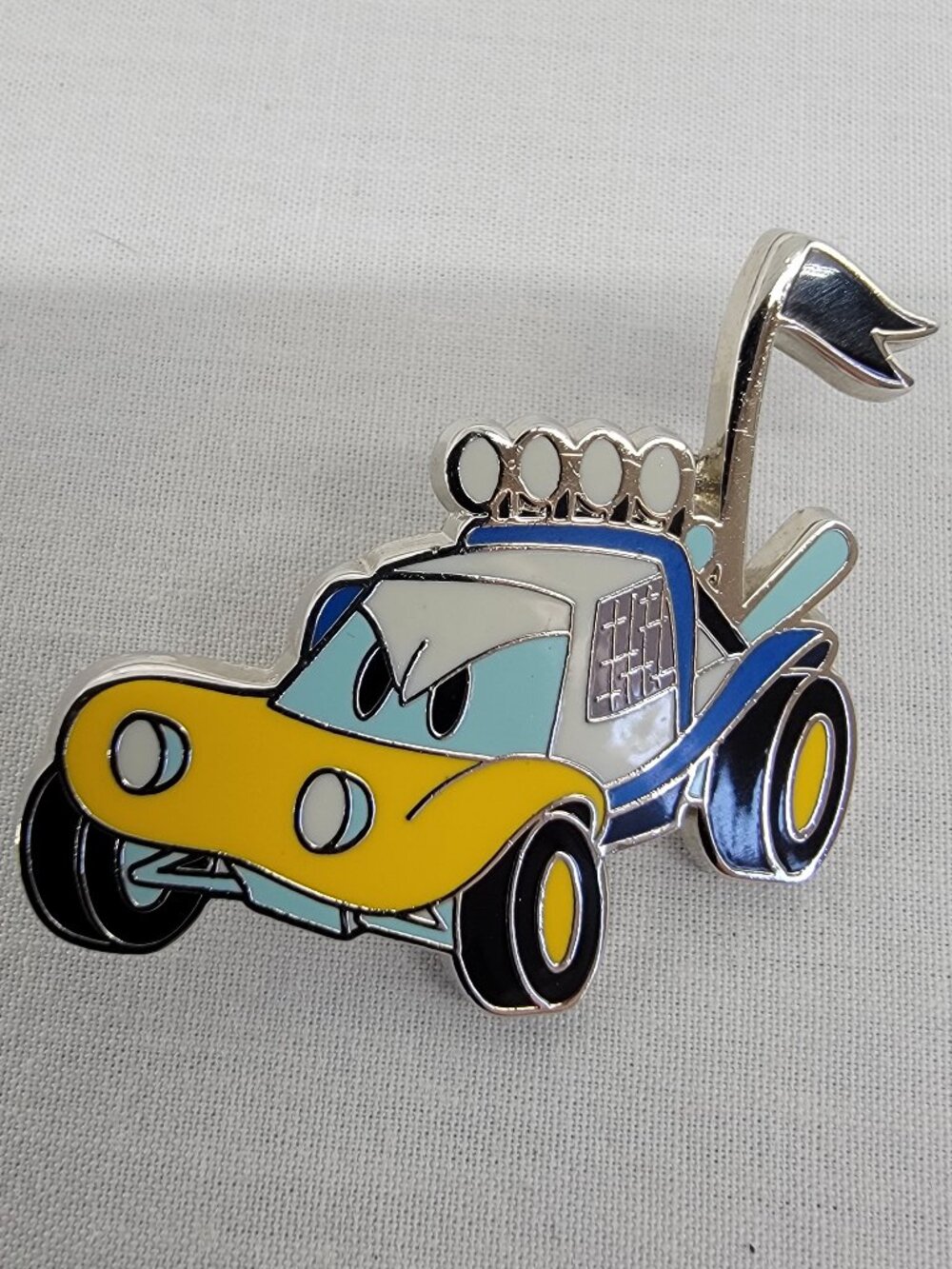 DISNEY Pin Trading ~ Mystery Series ~Disney Racers ~ Donald Duck ~ 2013
